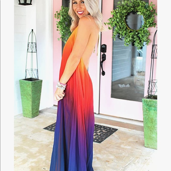 Gorgeous Pleated maxi dress - Picture 6 of 12